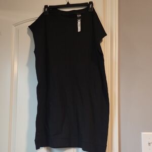Black Sleeveless Top